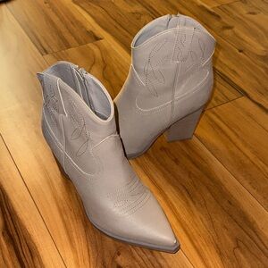 Women's Taupe Western Ankle Boots - Chunky Heel